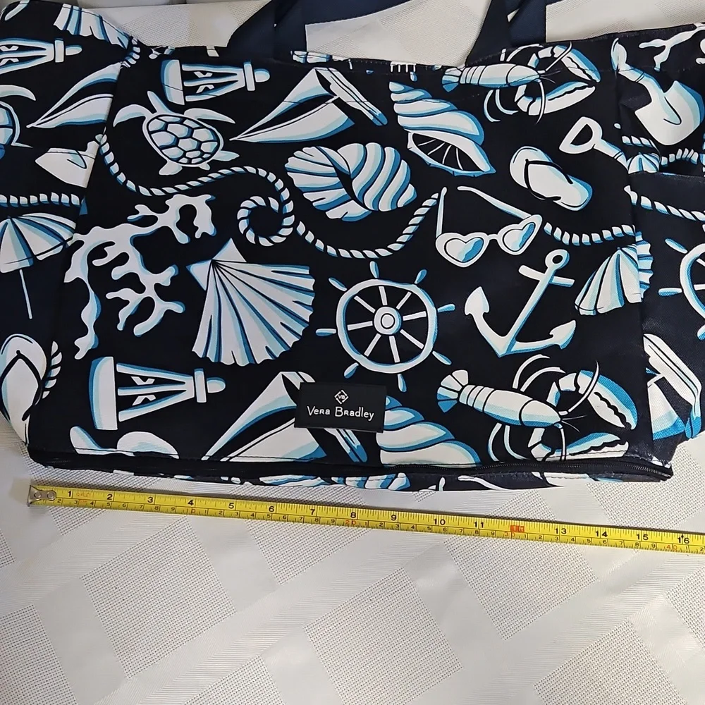 Vera Bradley Lighten Up Beach Tote - Picture 3 of 8